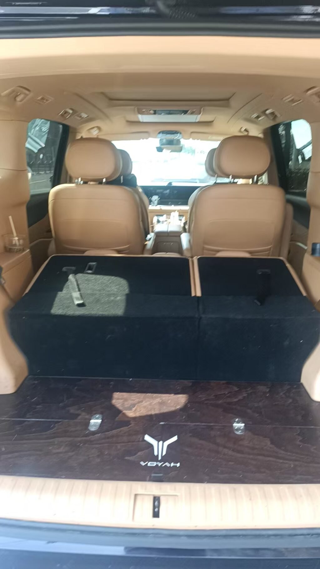 Pudong Airport 7-seat  van